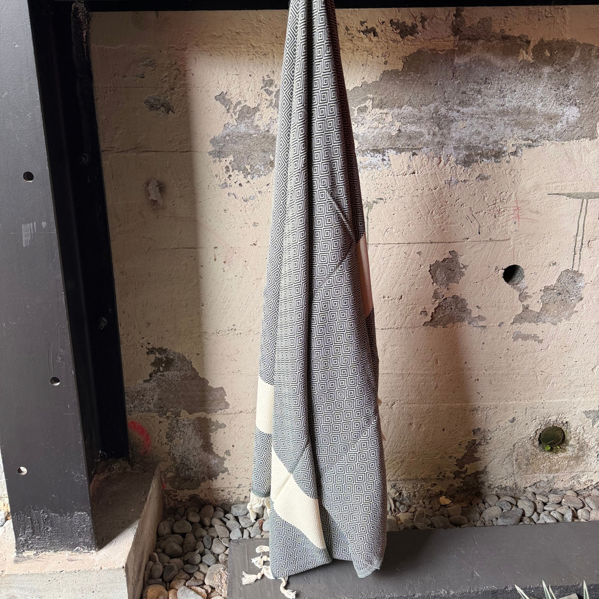 Turkish Towel - Black with Cream